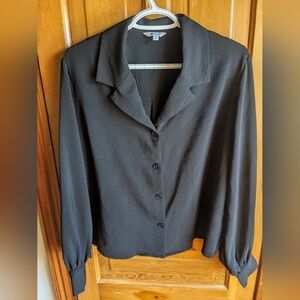 Long sleeve black top